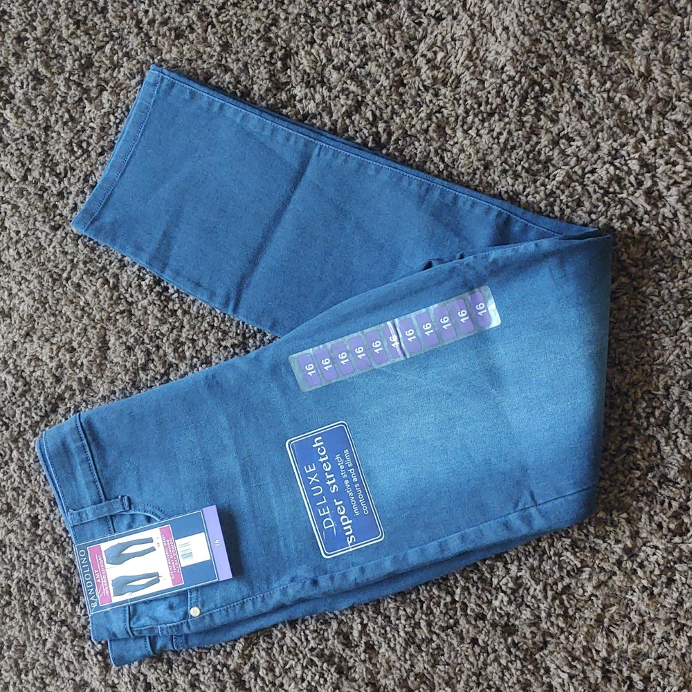Women's straight leg Jeans size 16
